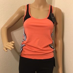 Blk,dark pink some white sweats.